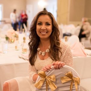 Meet your Posher, Caitlin